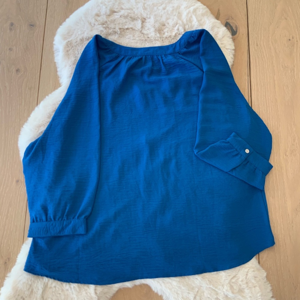 Adrienne Vittadini Blue Button up Top Size XL - Picture 3 of 3